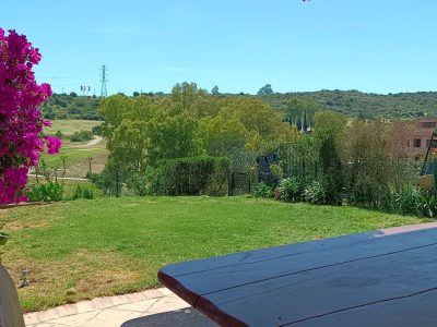 Villa te koop in Playa Bahía Dorada, Estepona, Málaga (Spanje)