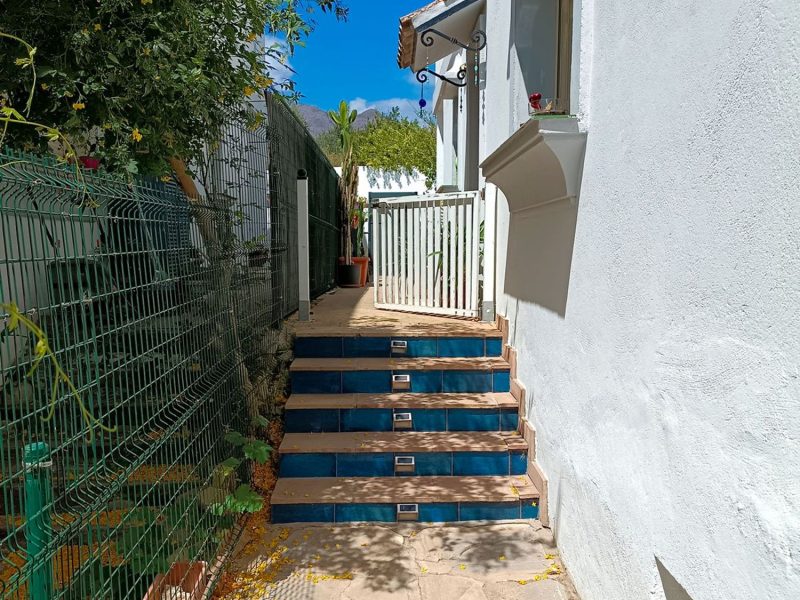 Villa te koop in Playa Bahía Dorada, Estepona, Málaga (Spanje)