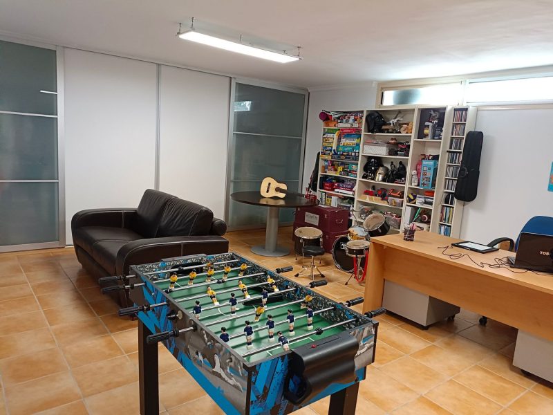 Villa te koop in Playa Bahía Dorada, Estepona, Málaga (Spanje)