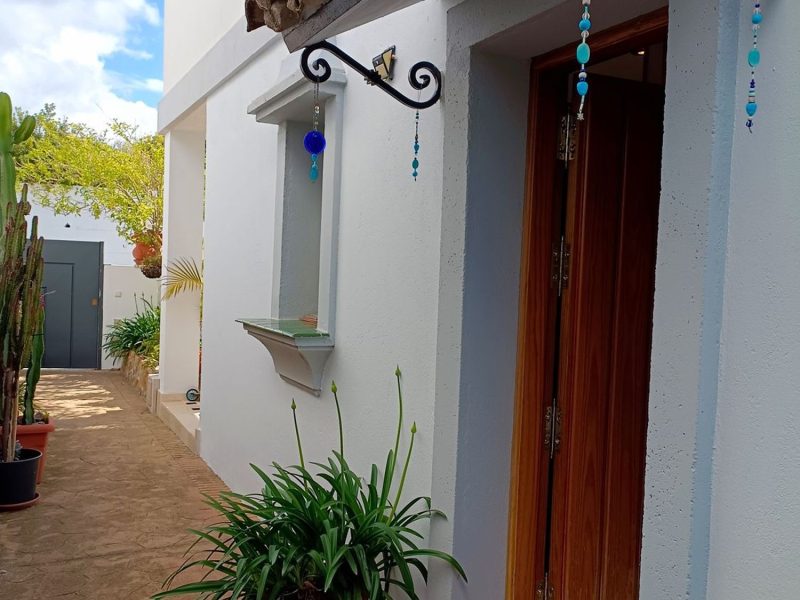 Villa te koop in Playa Bahía Dorada, Estepona, Málaga (Spanje)