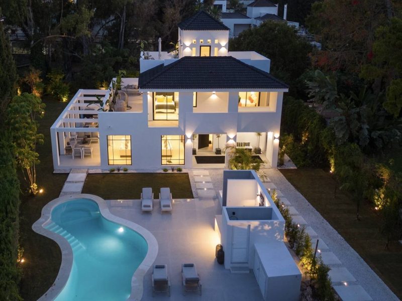 Willa na sprzedaż w Nueva Andalucía, Marbella, Málaga (Hiszpania)