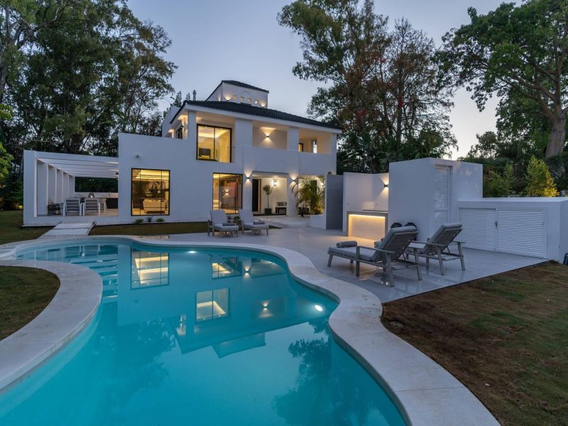 Willa na sprzedaż w Nueva Andalucía, Marbella, Málaga (Hiszpania)