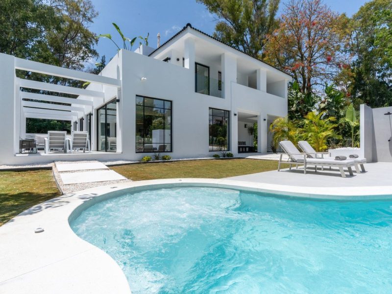 Willa na sprzedaż w Nueva Andalucía, Marbella, Málaga (Hiszpania)