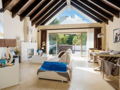 Apartment for sale in Los Flamingos, Benahavís, Málaga (Spain)