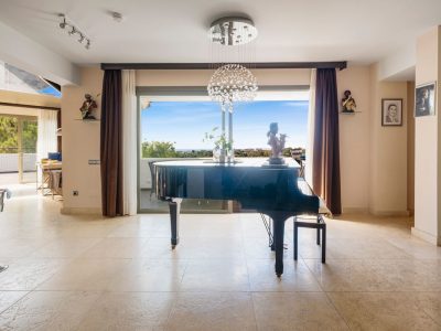 Apartment for sale in Los Flamingos, Benahavís, Málaga (Spain)