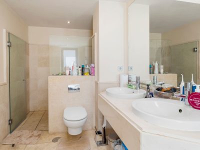 Apartment for sale in Los Flamingos, Benahavís, Málaga (Spain)