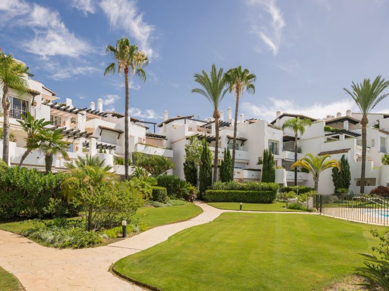 Apartment for sale in Benamara - Atalaya, Estepona, Málaga (Spain)