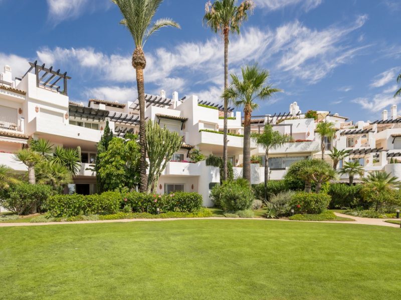 Apartment for sale in Benamara - Atalaya, Estepona, Málaga (Spain)