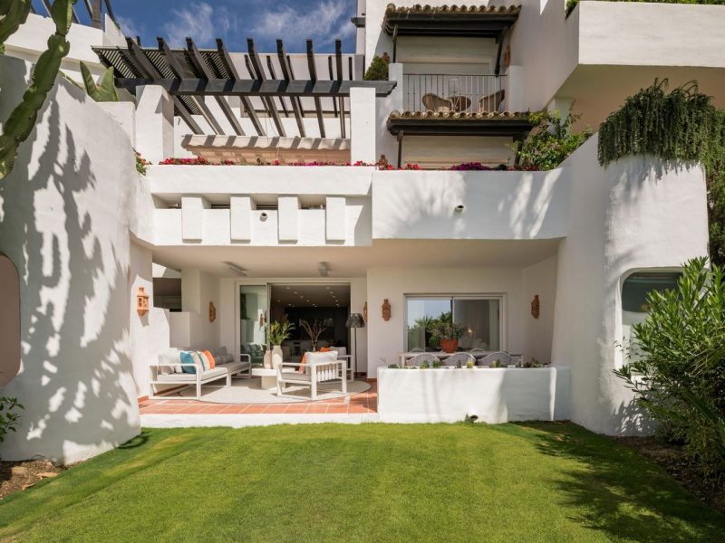 Apartment for sale in Benamara - Atalaya, Estepona, Málaga (Spain)