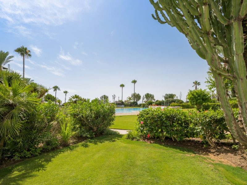 Apartment for sale in Benamara - Atalaya, Estepona, Málaga (Spain)