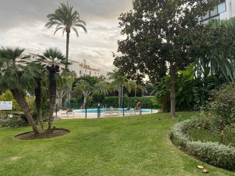 Apartament na sprzedaż w Nueva Andalucía, Marbella, Málaga (Hiszpania)