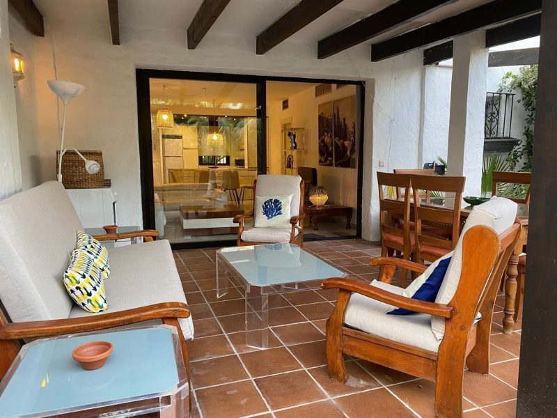 Apartament na sprzedaż w Nueva Andalucía, Marbella, Málaga (Hiszpania)