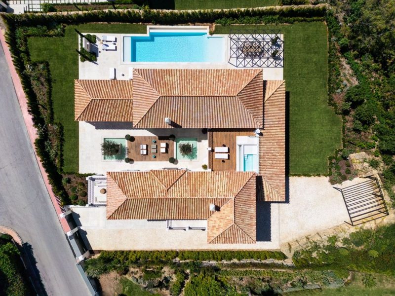 Villa til salg i Nueva Andalucía, Marbella, Málaga (Spanien)