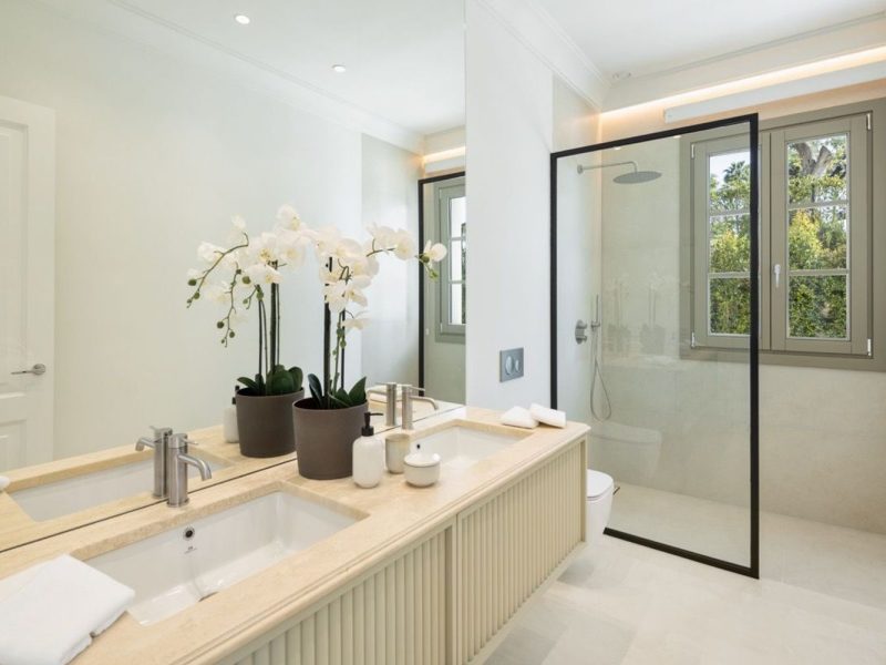 Villa til salg i Nueva Andalucía, Marbella, Málaga (Spanien)