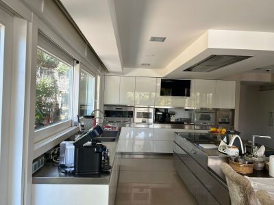 Villa for sale in Rio Real-Los Monteros, Marbella, Málaga (Spain)