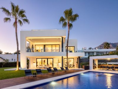 Villa til salg i Nagüles- Milla de Oro, Marbella, Málaga (Spanien)