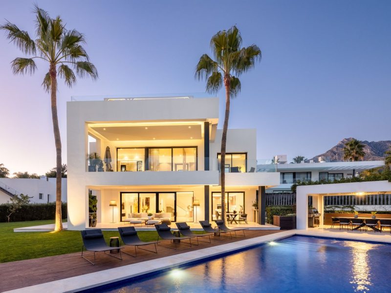 Villa for sale in Nagüeles-Milla de Oro, Marbella, Málaga (Spain)