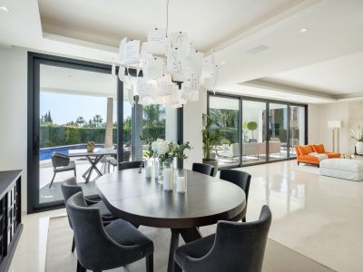 Villa til salg i Nagüles- Milla de Oro, Marbella, Málaga (Spanien)