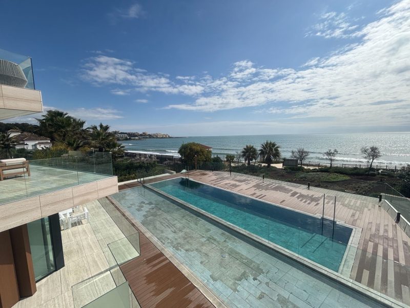 Leilighet til salgs i Costa Natura, Estepona, Málaga (Spania)