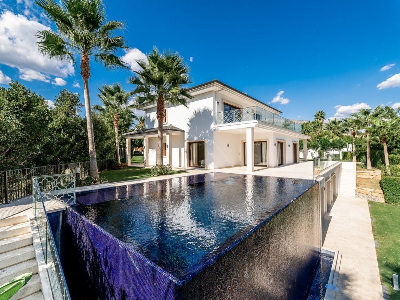 Villa for sale in Nueva Andalucía, Marbella, Málaga (Spain)
