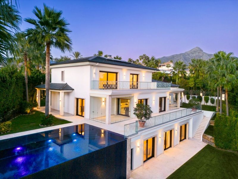 Villa for sale in Nueva Andalucía, Marbella, Málaga (Spain)