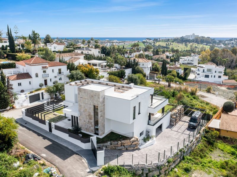 Villa for sale in La Alquería, Benahavís, Málaga (Spain)