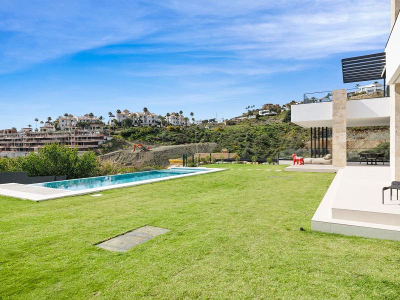 Villa for sale in La Alquería, Benahavís, Málaga (Spain)