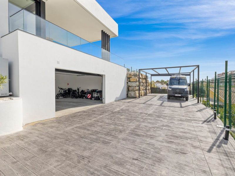 Villa for sale in La Alquería, Benahavís, Málaga (Spain)