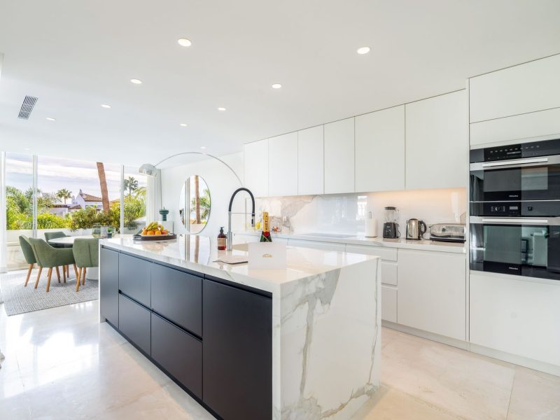 Квартира на продажу в Nagüeles-Milla de Oro, Марбелья, Малага (Испания)