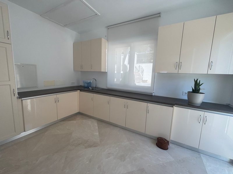 Villa for sale in Nagüeles-Milla de Oro, Marbella, Málaga (Spain)