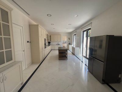 Villa for sale in Nagüeles-Milla de Oro, Marbella, Málaga (Spain)