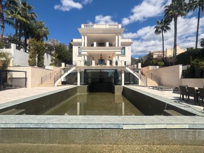 Villa for sale in Nagüeles-Milla de Oro, Marbella, Málaga (Spain)