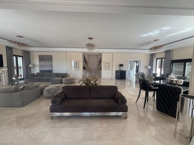Villa for sale in Nagüeles-Milla de Oro, Marbella, Málaga (Spain)