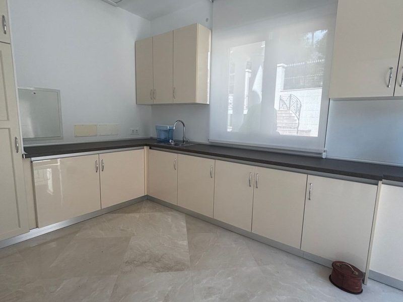 Villa for sale in Nagüeles-Milla de Oro, Marbella, Málaga (Spain)