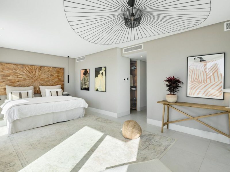 Вилла на продажу в Нуэва Андалусия, Марбелья, Малага (Испания)