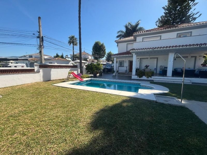 Villa for sale in San Pedro de Alcántara, Marbella, Málaga (Spain)