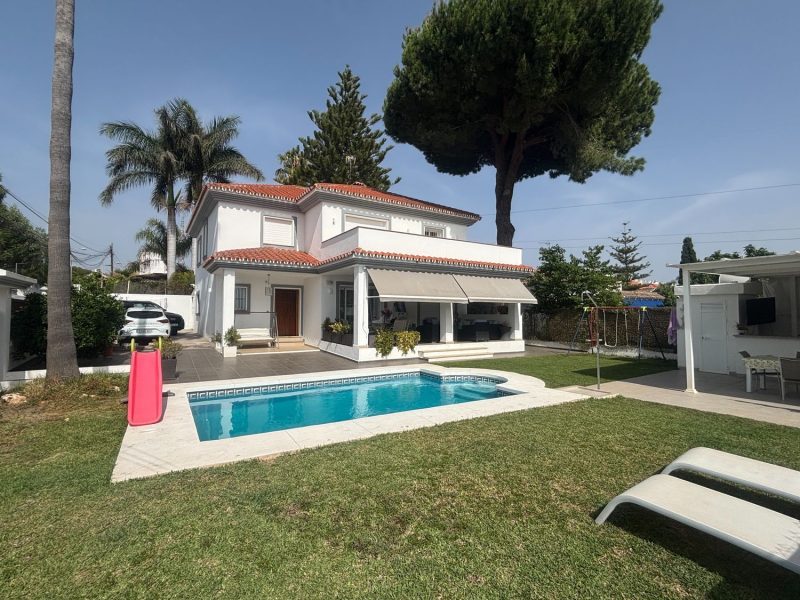 Villa for sale in San Pedro de Alcántara, Marbella, Málaga (Spain)