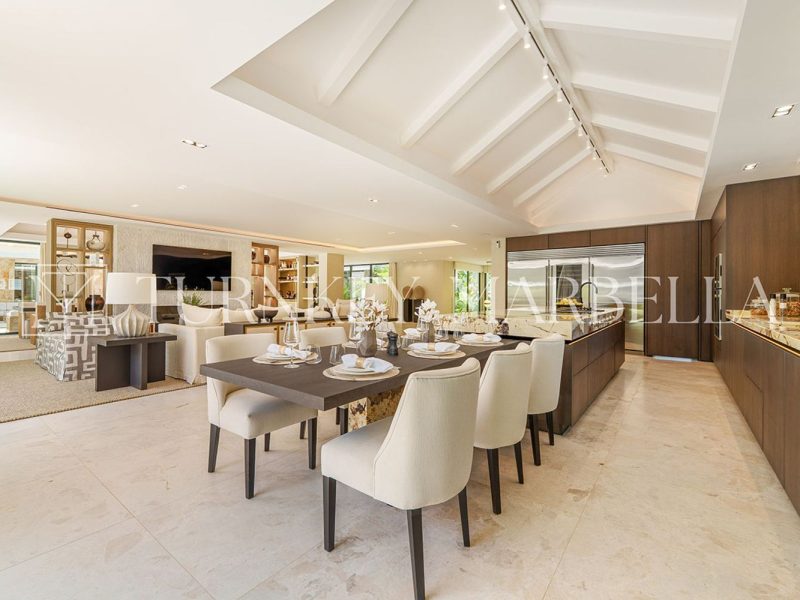 Villa for sale in Nueva Andalucía, Marbella, Málaga (Spain)