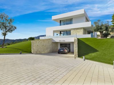 Huvila myynnissä Montemayor-Marbella Club, Benahavís, Málaga (Espanja)