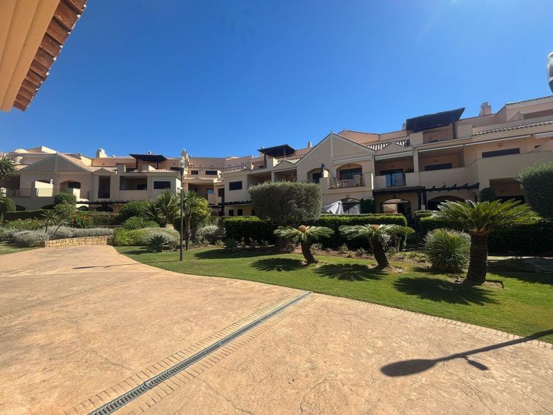 Apartment for sale in Nueva Andalucía, Marbella, Málaga (Spain)