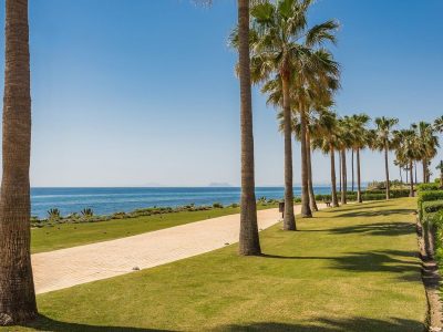 Apartamento em Punta Plata, Estepona, Málaga (Espanha)