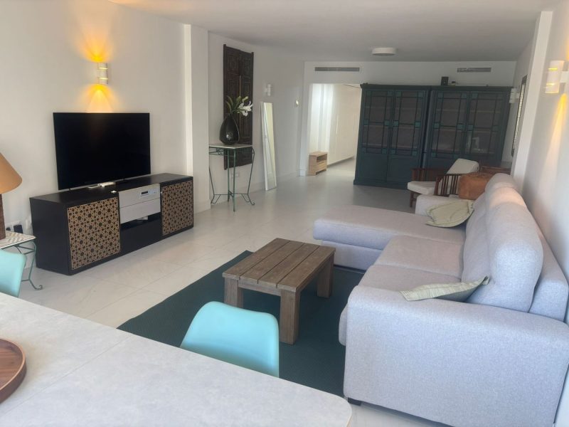 Апартамент за продажба в Елвирия-Кабопино, Марбела, Малага (Испания)