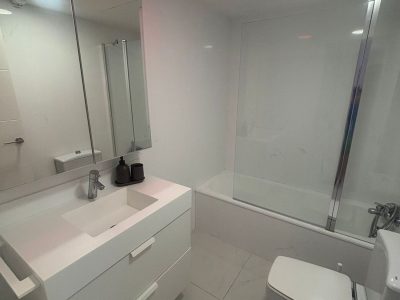 Апартамент за продажба в Елвирия-Кабопино, Марбела, Малага (Испания)