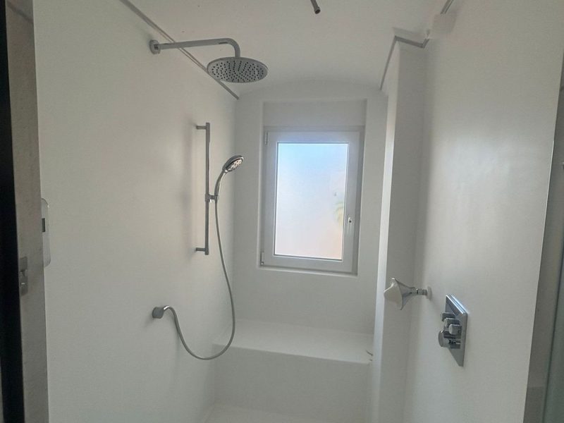 Апартамент за продажба в Елвирия-Кабопино, Марбела, Малага (Испания)