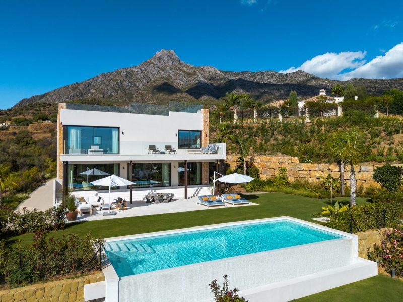 Villa for sale in Nagüeles-Milla de Oro, Marbella, Málaga (Spain)