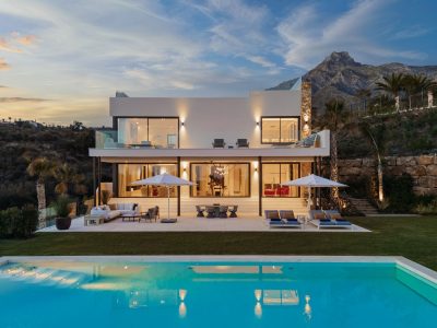 Villa for sale in Nagüeles-Milla de Oro, Marbella, Málaga (Spain)