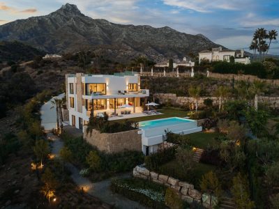 Villa for sale in Nagüeles-Milla de Oro, Marbella, Málaga (Spain)