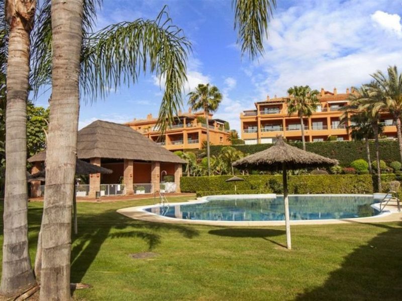 Apartment for sale in Benamara - Atalaya, Estepona, Málaga (Spain)