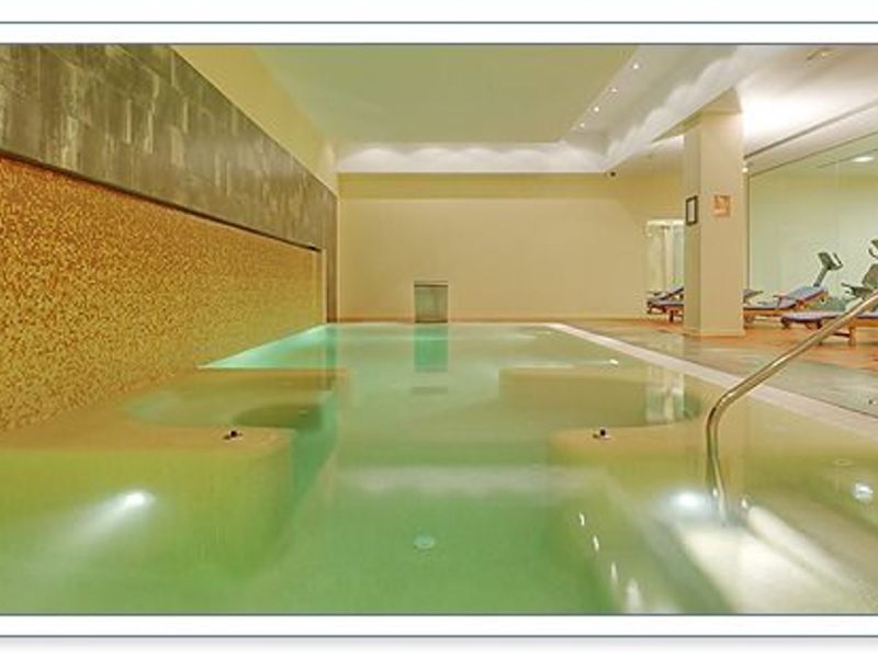 Apartment for sale in Benamara - Atalaya, Estepona, Málaga (Spain)