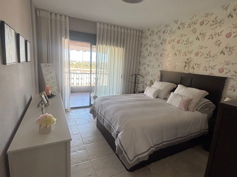 Apartment for sale in Benamara - Atalaya, Estepona, Málaga (Spain)